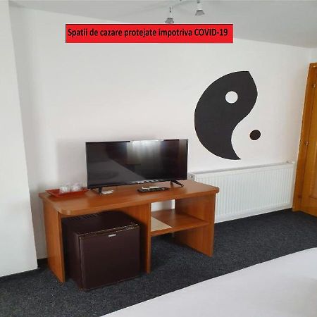 Tranzitrooms Bucharest Luaran gambar